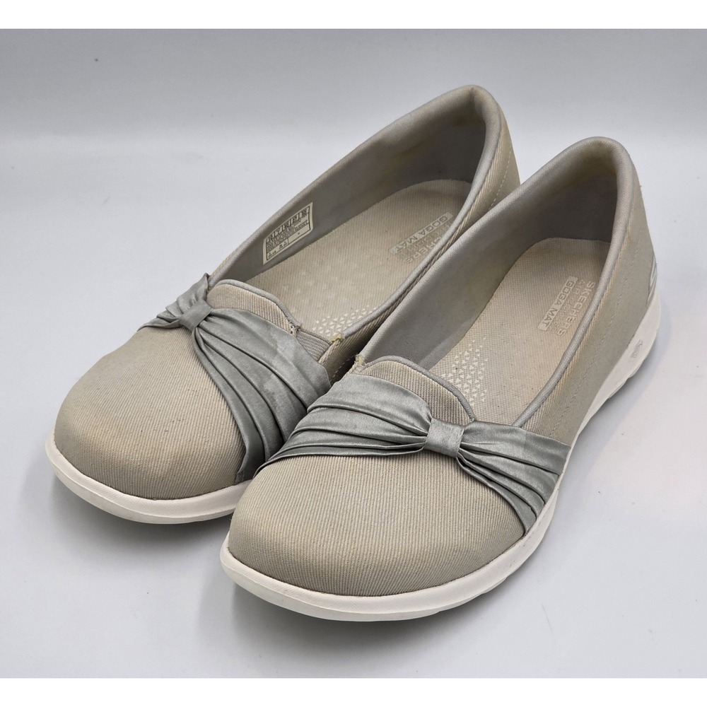 Skechers GoGa Mat Gen 5 Lite Amora 136030 Light Gray Women's 10 Slip-on Shoes